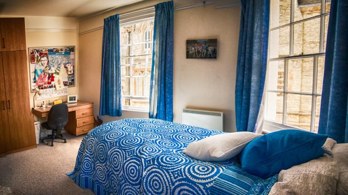 Undergraduate accommodation in Benet street hostel